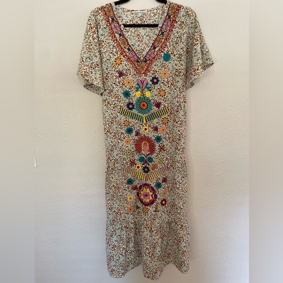 See And Be Seen Dresses & Skirts - See and Be Seen Floral and Leopard Print Embroidered Midi Dress